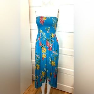 🛑🛑🛑STRAPLESS SMOCKED DRESS